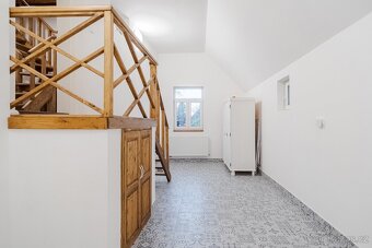 Prodej rodinného domu / chalupy Kozlov Česká Třebová - 8