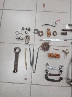 ČZ předválečná 250, 175 - Patinové díly.. - 8