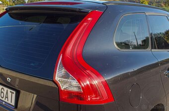 Volvo XC60 D5 (151kW) AWD Kinetic - 8