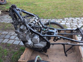 Yamaha 600 XJ diversion - 8