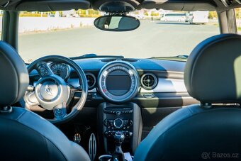 MINI R56 JCW (2011) - 8
