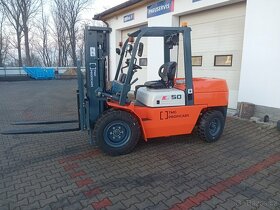 Vysokozdvižný vozík 5T, triplex 4,5m, DIESEL, 2023 - 8