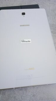 Samsung Galaxy Tab S4 10.5 - 8