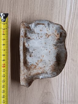 Starožitné formy , bábovky na písek - 8