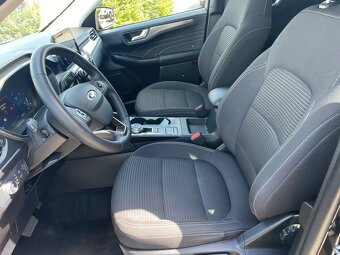 FORD KUGA 2,5 HYBRID 4x4 - 8