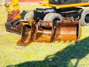 Kolový bagr JCB JS145W - 8