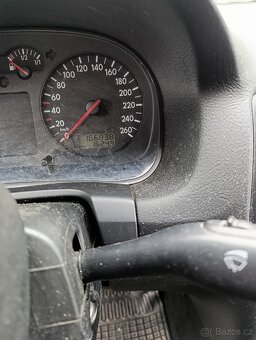 Volkswagen Golf Variant 1.6 16 V (77 kW), rok 2002, kombi - 8