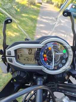Triumph Tiger 800 XC - 8