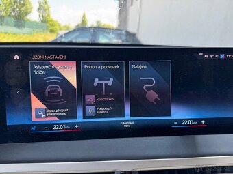 BMW iX xDrive50 - 8