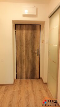 Pronájem nového hezkého bytu na ul. Čujkovova 1+1/30 m2 - 8