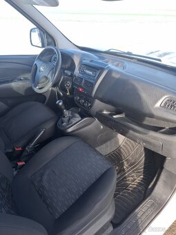 Opel Combo 2018 182000km 2x Šoupačky - 8