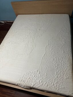 Manželská postel komplet - 8