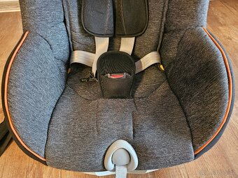 Britax Römer - autosedačka, výborný stav - 8