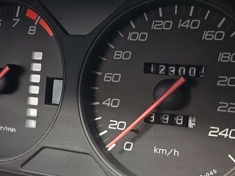 Honda Prelude, 2.2 VTI 136kW - 8