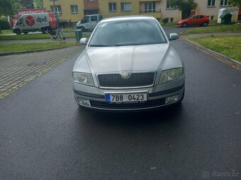 Škoda octavia 1.9 tdi kw 77 rok 2005 - 8