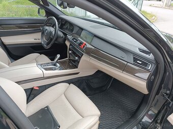 BMW 740 xd 225kW 2011 najeto200tkm ACC,komforní sedačky,N.V. - 8