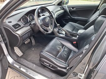 Honda Accord Tourer 2,4i VTEC AT Top Executive - 8
