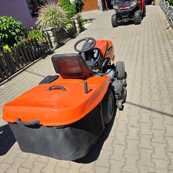 Zahradní traktůrek Husqvarna cth200 - 8