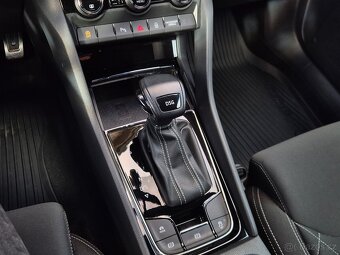 ŠKODA Karoq 1.5TSI 110kW DSG SportLine Plus 2021 ČR 1.majite - 8