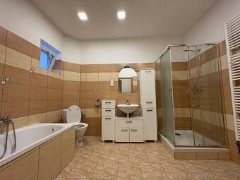 Pronájem bytu 2+kk v Mimoni po rekonstrukci - 8