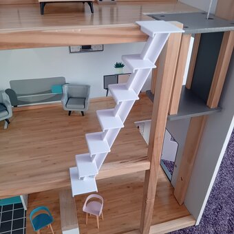 Dětský dřevěný domeček pro panenky - 8