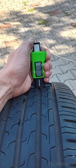 Continental 205/55 R16 - 8