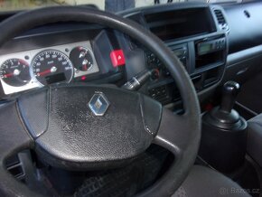 Renault Maxity 3,0 DCI - 8