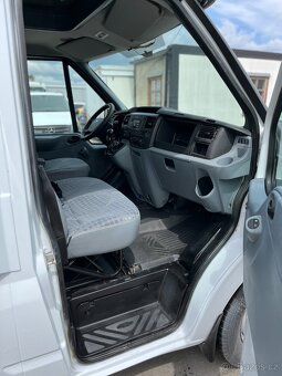 Ford Transit - 8