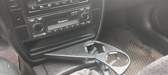 Passat B5 1.9TDi 81KW r.99 - 8