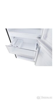 Lednice s mrazničkou LG černá - 8