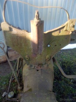 FORDSON - 8