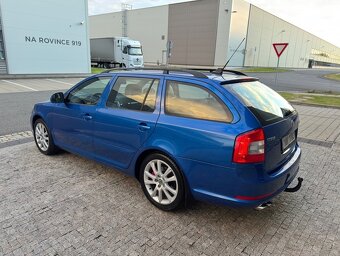 Škoda Octavia RS 2.0 TDI DSG - 8
