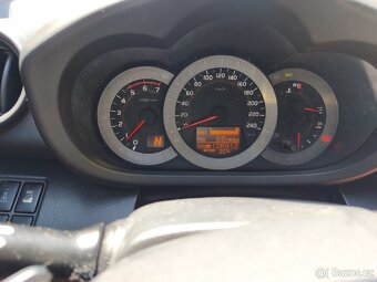 Prodám Toyota RAV4 D-CAT - 8