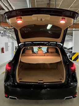 Porsche Cayenne 958 Platinum Edition - 8