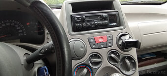 Fiat Panda 1,1  najeto pouze 45000km,1.majitel,servis kniha - 8