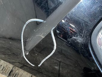 Přední nárazník černá metalíza LC9X VW Touran 5T r.v. 2016 - 8