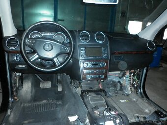 gl x164 Mercedes-benz na náhradní díly / gl 164 - 8