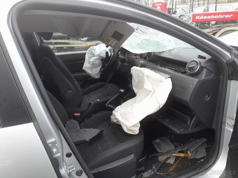 Dacia Duster 1,5 DCi 115 - 8