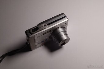 Olympus FE-5500 - 8