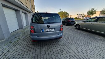VW Touran 1.9 TDI, r.v.2010, 7 míst, bez DPF - 8