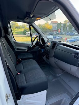 Pronájem mrazáku MB Sprinter 313cdi - 8