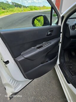 Prodám Peugeot 5008 ,rok 2011 - 8