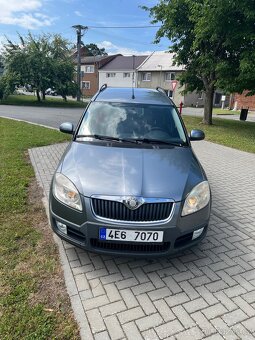 Škoda roomster scout 1.4 63kW - 8