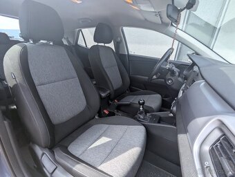 Kia Stonic 1.2 DPI 62Kw, Comfort, 2020 1. majitel, nové v ČR - 8