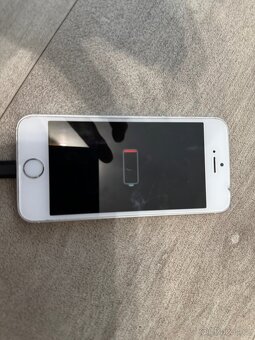 Konvolut iPhone různé modely - 8