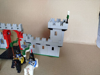Lego 6073 Knight's Castle - 8