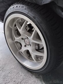 Stilauto Extreme 4x100 10j  245/40 r17 celoroční - 8