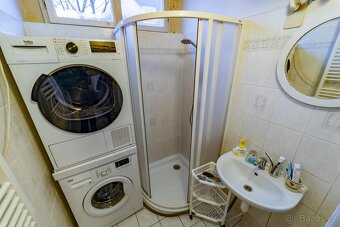Prodej rodinného domu v Čisté u Horek prostorný dům s histo - 8