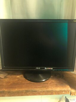 Herní starší počítač s monitorem Asus 60hz - 8