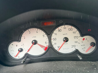 Peugeot 206 na náhradní díly - 8